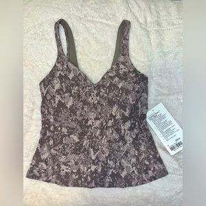 Lululemon align tank waist length. Size 4.